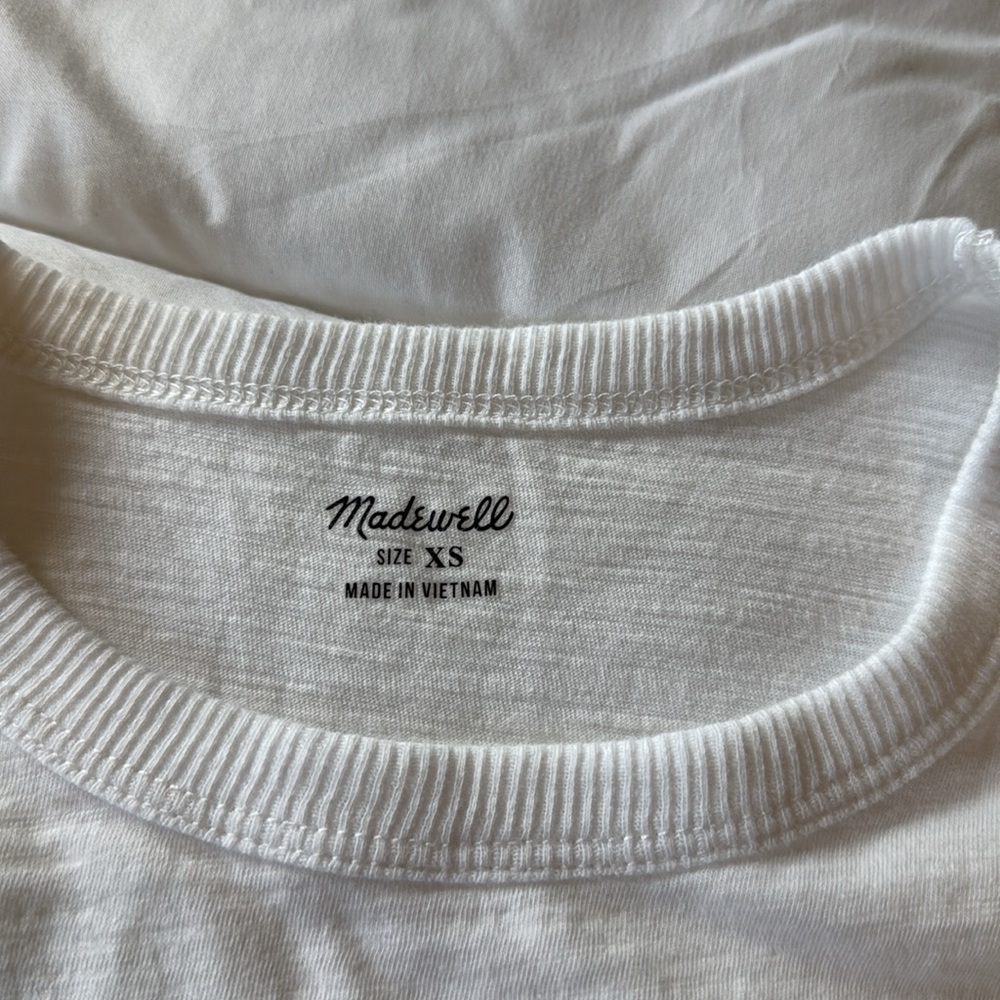 Madewell White V-Neck T-Shirt and crew neck XS - Picture 5 of 6